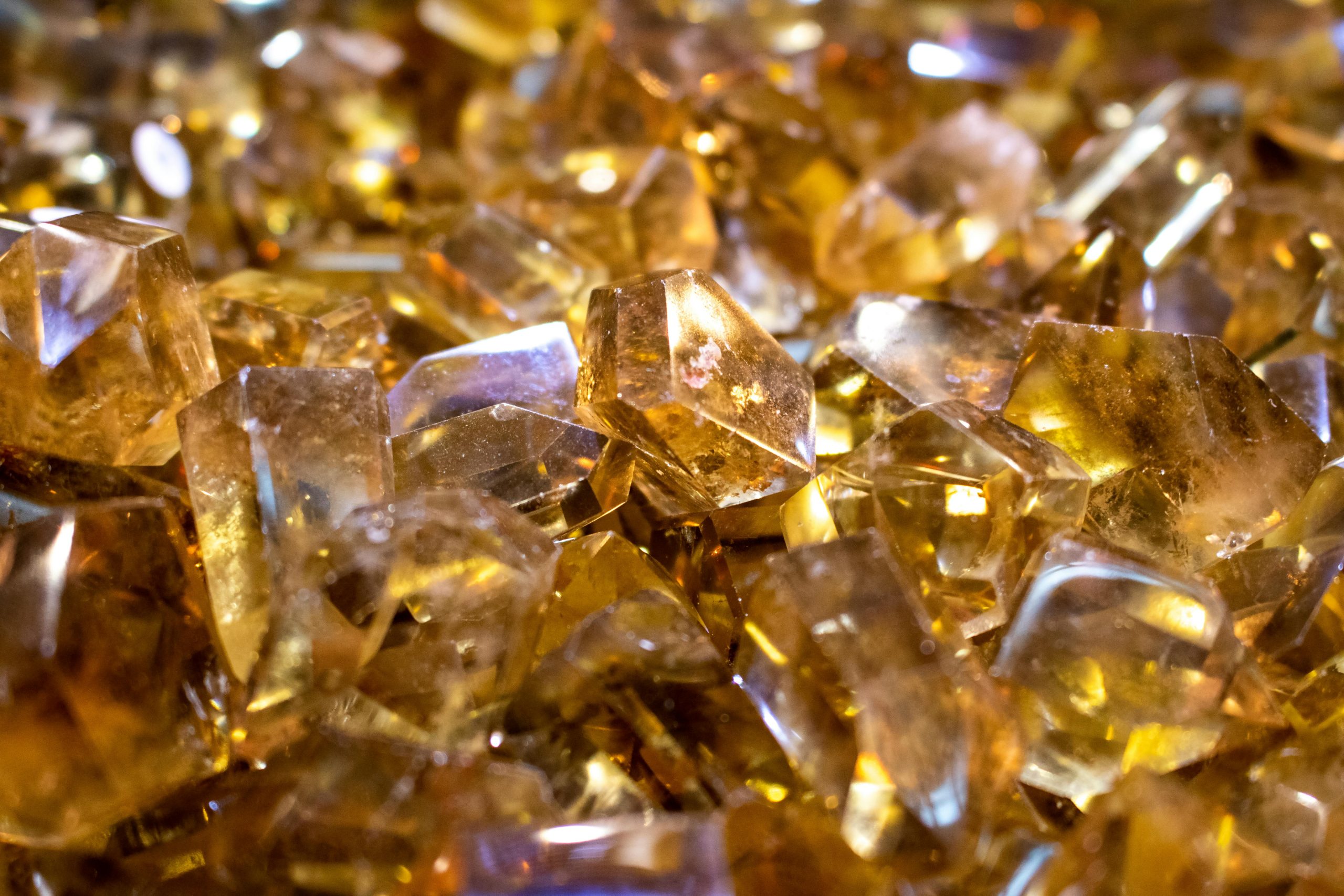Discover the complete guide to Citrine – the gemstone of abundance, joy, and success. Learn about its meaning, history, healing properties, uses, and why Citrine is called the “Merchant’s Stone.”